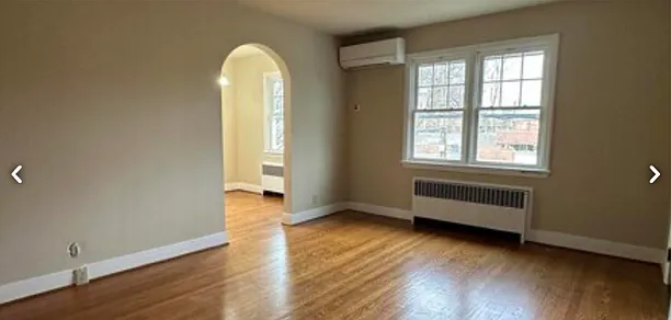 1 Oakwood St #1 — Photo 4