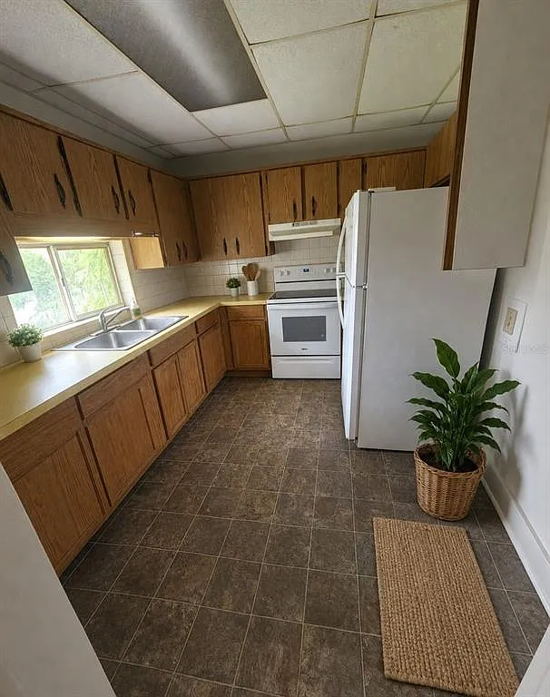 2 bed, 1.0 bath, 675 sqft, $999 — Photo 4