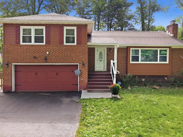 14 E Pkwy, Elkton, MD 21921