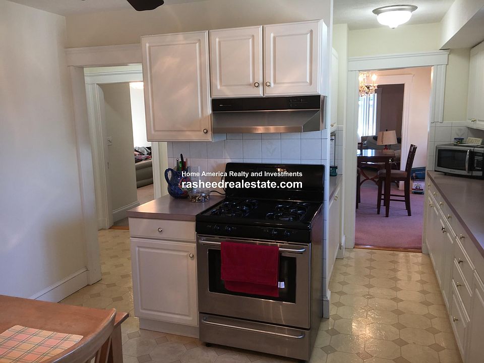 1st image of 27 Bradbury Ave #2