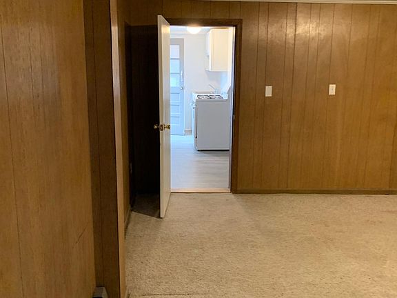 3rd image of 10 Loring Ave #1