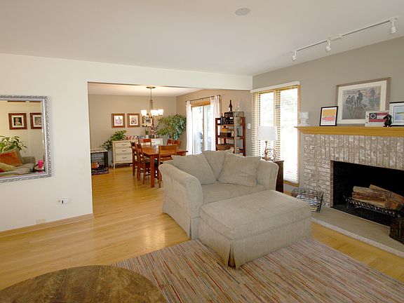 4th image of 775 N Walden Dr