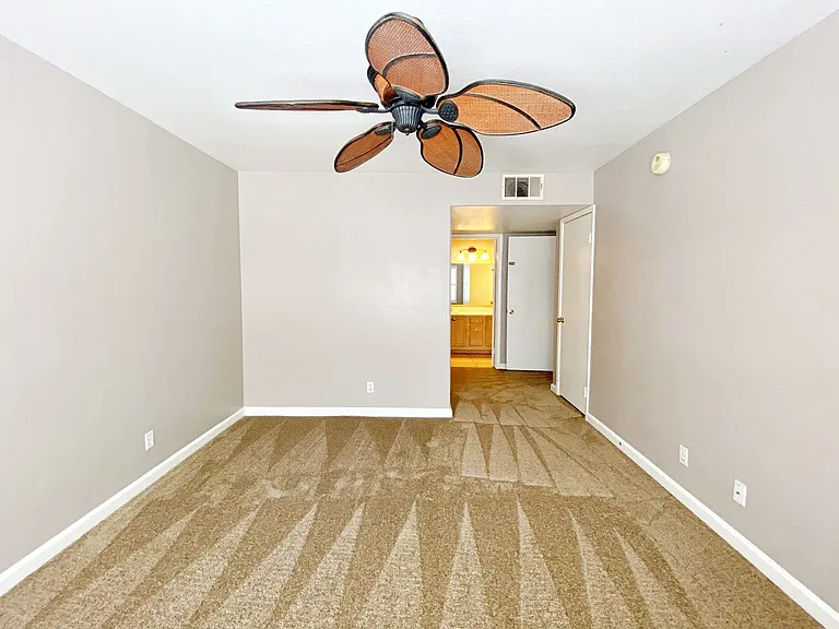 3061 Key Largo Dr #204 — Photo 16