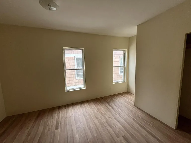 401 Nichols St #403-3 — Photo 9