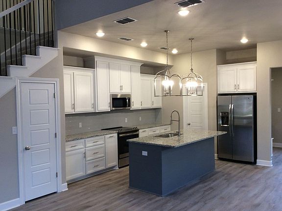 2nd image of 2105 Glenna Goodacre Blvd