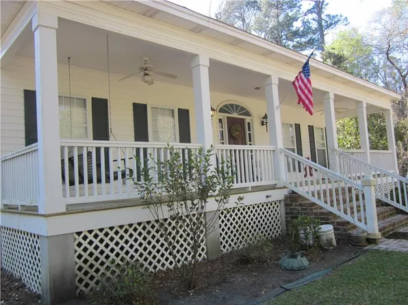 8724 Ferguson Ave, Savannah, GA 31406