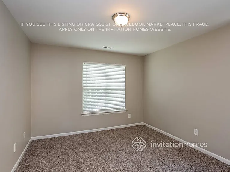 122 Elgin Ln — Photo 12