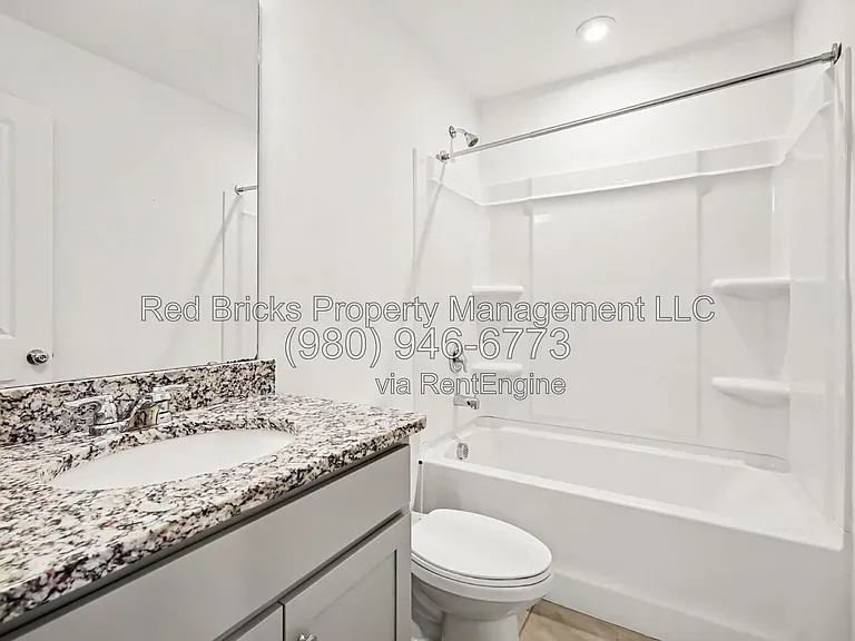 13027 Rover St — Photo 20