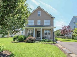 1025 Pendleton Dr, Waynesboro, VA 22980