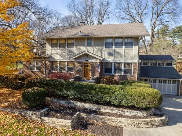 3525 Witmer Pkwy, Des Moines, IA 50310