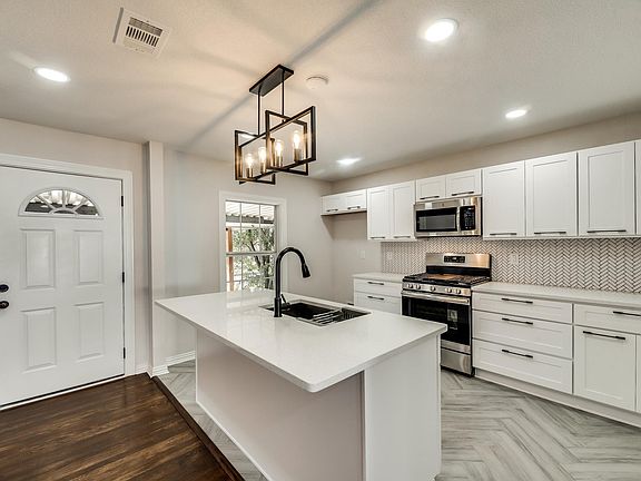 5th image of 4332 Diaz Ave