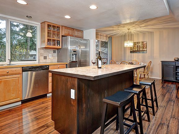 3rd image of 13538 104th Pl NE