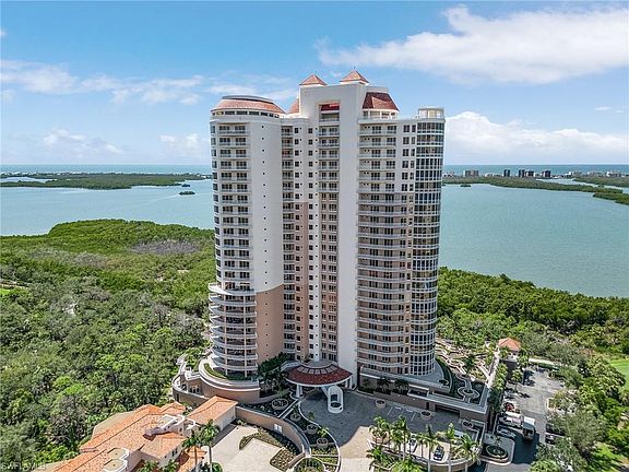 3rd image of 4931 Bonita Bay BLVD #301