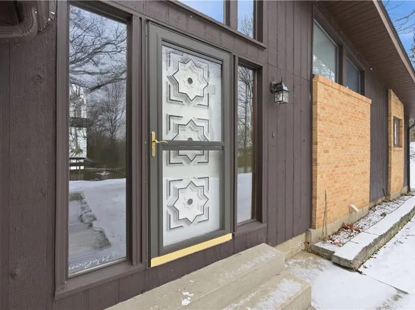 114 Clifford Ln, Valencia, PA 16059