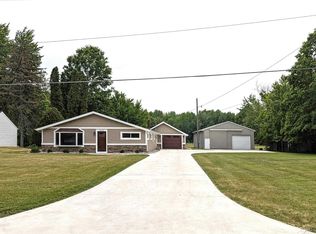 3236 E Moore Rd, Saginaw, MI 48601