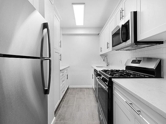 2nd image of 353 E 83rd St APT 12D