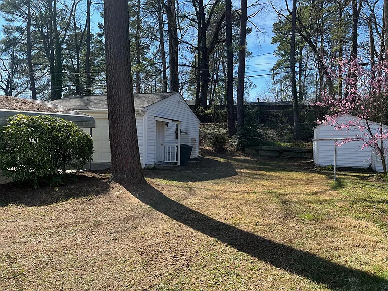 1806 Rockwood Rd — Photo 22