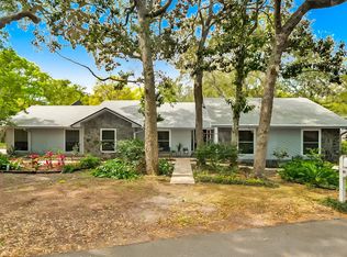 1800 Live Oak Ln, Atlantic Beach, FL 32233