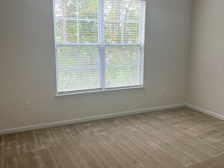 Belmont at Tryon Apartments — Photo 134