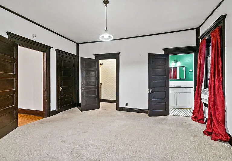 1128 W 9th Ave — Photo 13