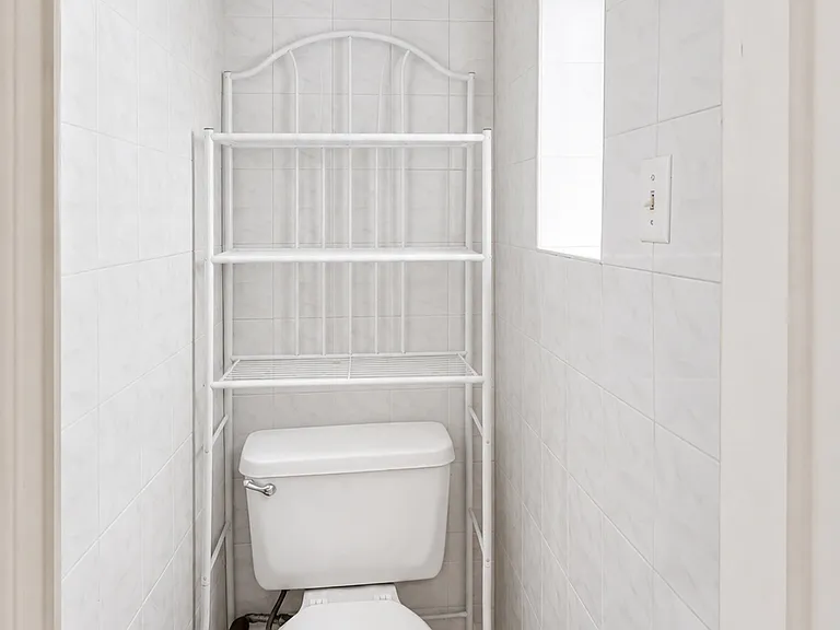 124 Mott St #36 — Photo 6