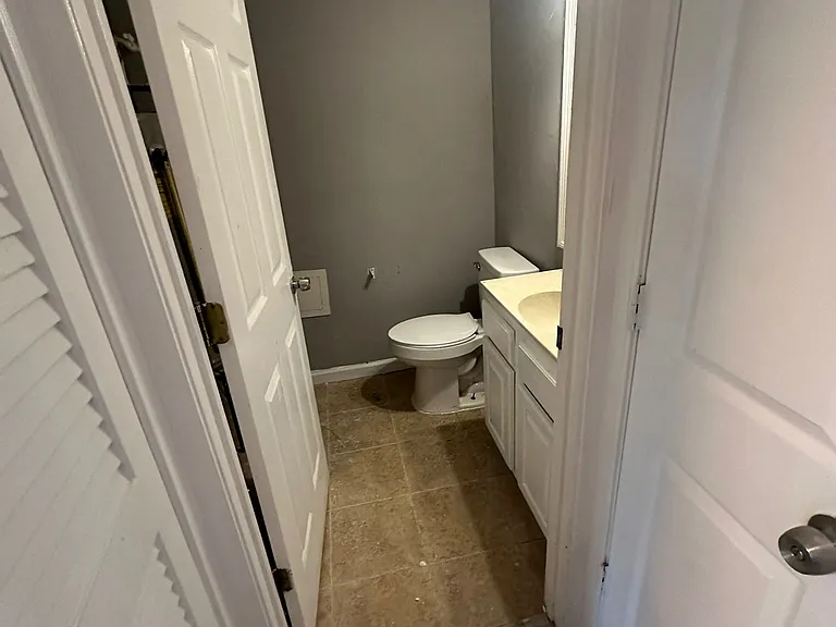 1150 Rankin St #L3 — Photo 10