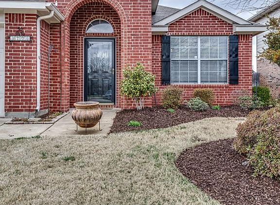 2nd image of 3206 Eagle Mountain Dr