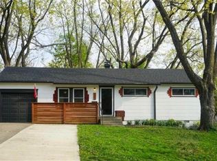 6017 E 149th St, Grandview, MO 64030