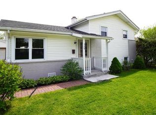 529 W Memory Ln, Addison, IL 60101