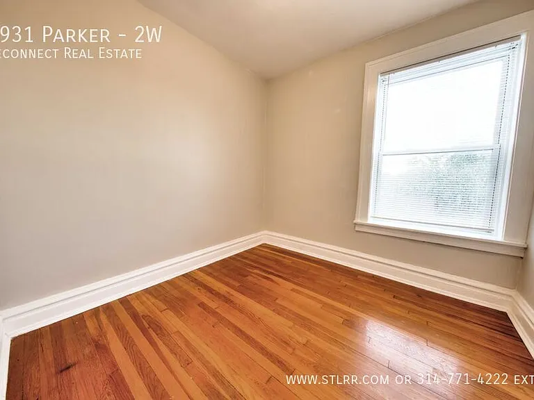 3931 Parker Ave #2W — Photo 11