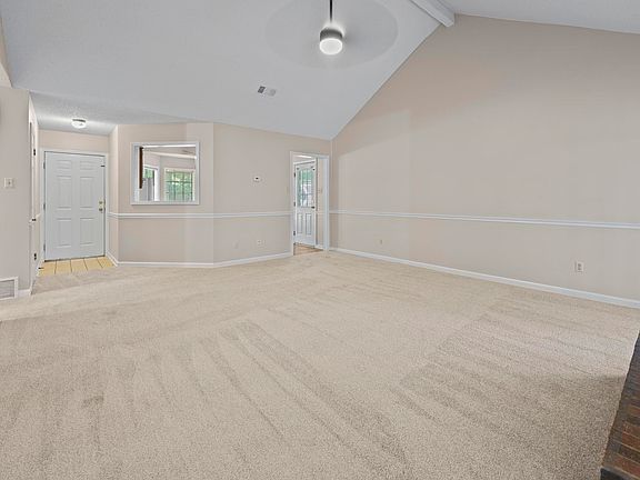 5th image of 5916 Rensslaer Dr