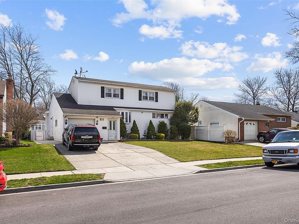 1st image of 21 Darewood Lane