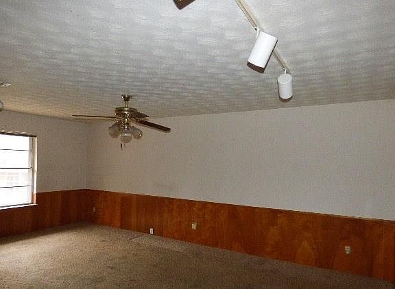 2nd image of 3609 Loganwood Dr