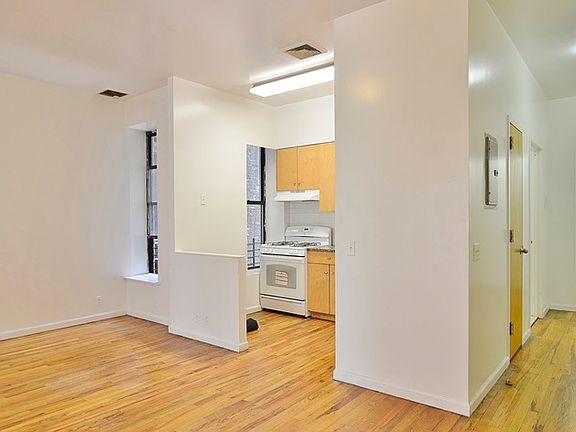 2nd image of 114 W 137th St APT 1C
