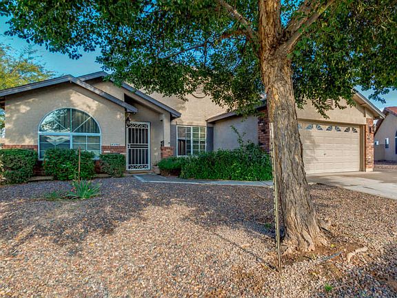 2nd image of 4596 E Meadow Lark Way