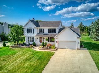 297 Baronsway Dr, Cuyahoga Falls, OH 44223