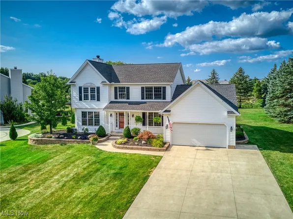 297 Baronsway Dr, Cuyahoga Falls, OH 44223