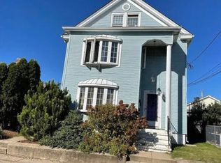 96 McCabe Ave FLOOR 1, Pawtucket, RI 02861