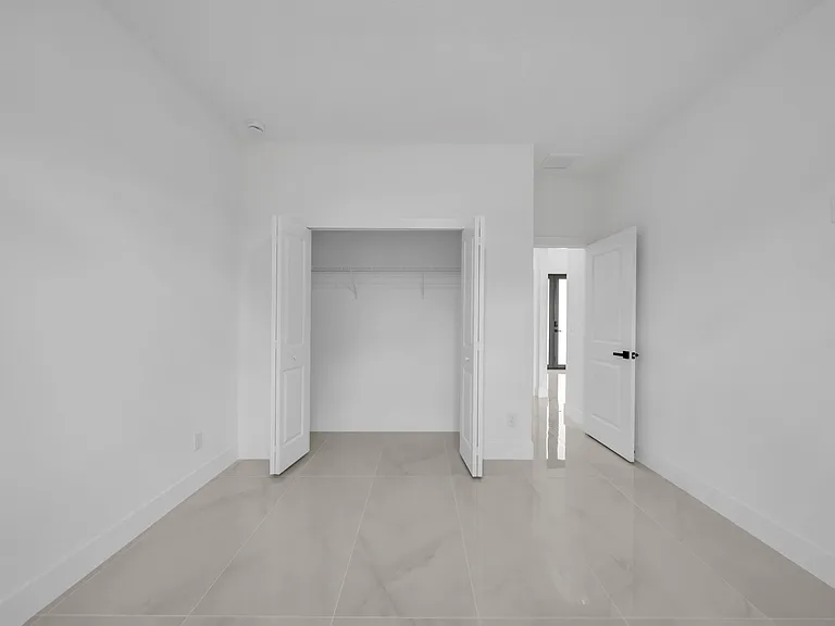 2509 50th St W — Photo 19