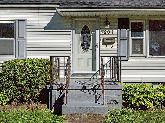 4th image of 501 S Main St