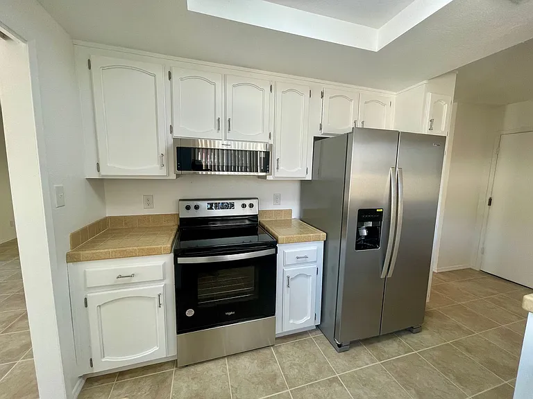 12374 E Camino Loma Vis — Photo 8