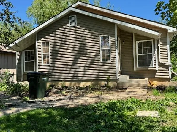 732 & 734 Kiowa St, Leavenworth, KS 66048