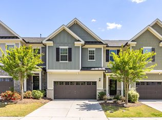 2865 Haw River Trl, Apex, NC 27502