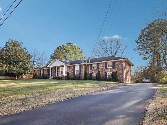 3rd image of 109 Due West Dr