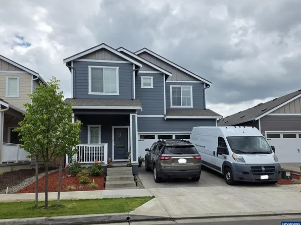 1244 Parkside Ave, Woodburn, OR 97071
