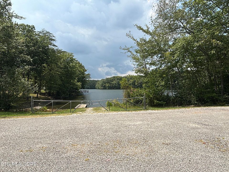 2nd image of 4067 Moonbeam Trl