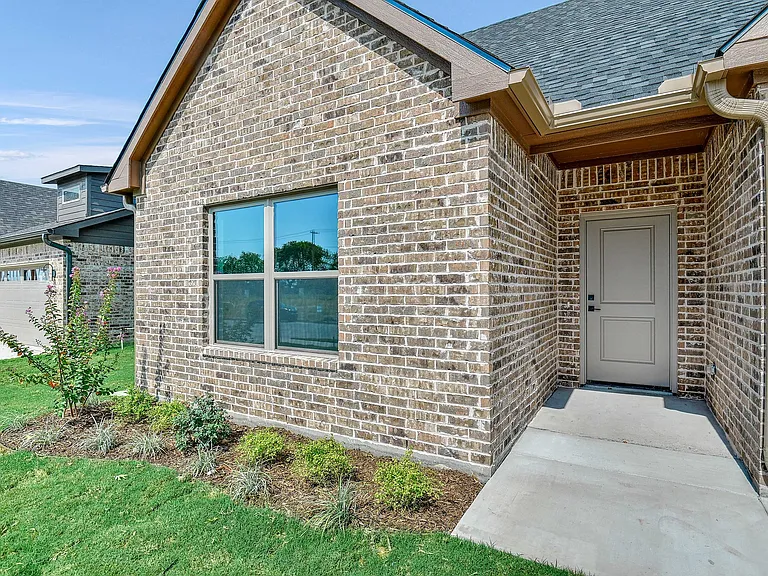 1808 Aleia Cv — Photo 26