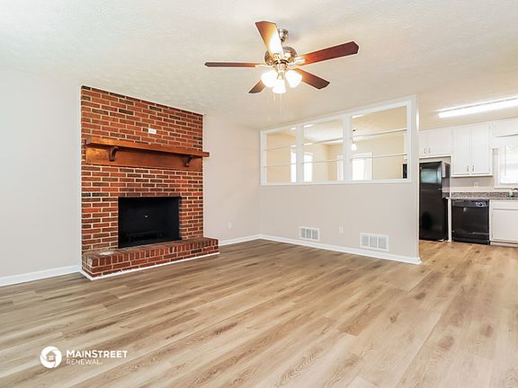 5th image of 1580 Cherry Hill Ct SW