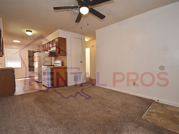 5th image of 108 Debra Ln