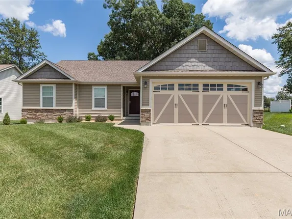 351 Cherry Creek Ln, Farmington, MO 63640